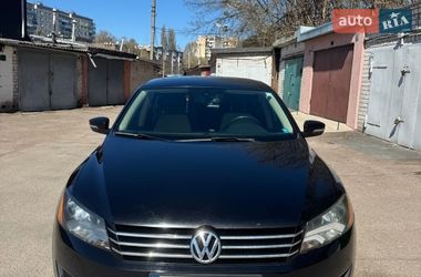 Седан Volkswagen Passat 2014 в Житомирі