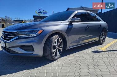 Седан Volkswagen Passat 2021 в Харькове