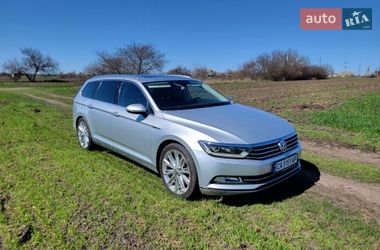 Універсал Volkswagen Passat 2014 в Чорнобаї