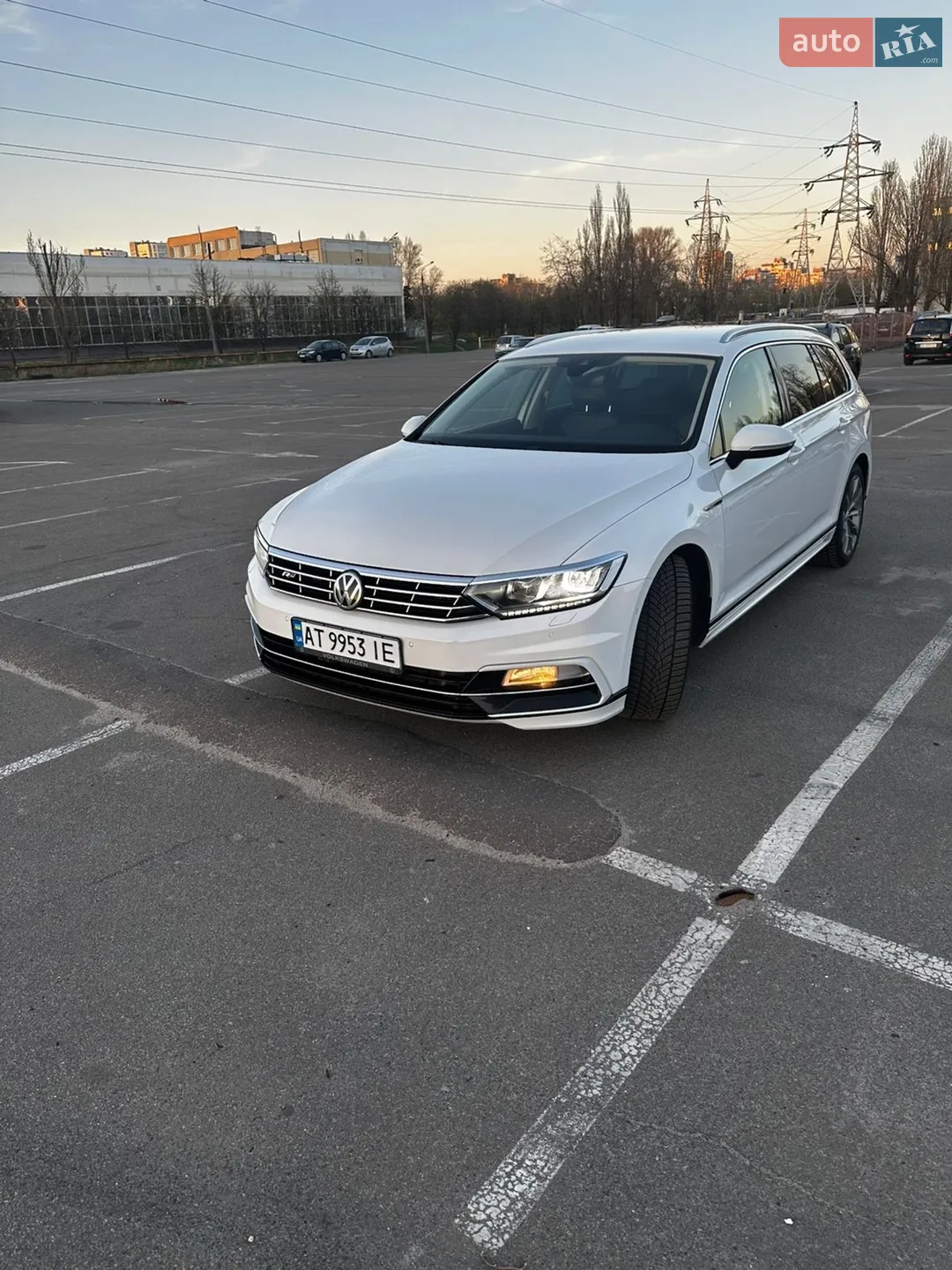 2018 Volkswagen Passat - фото 1