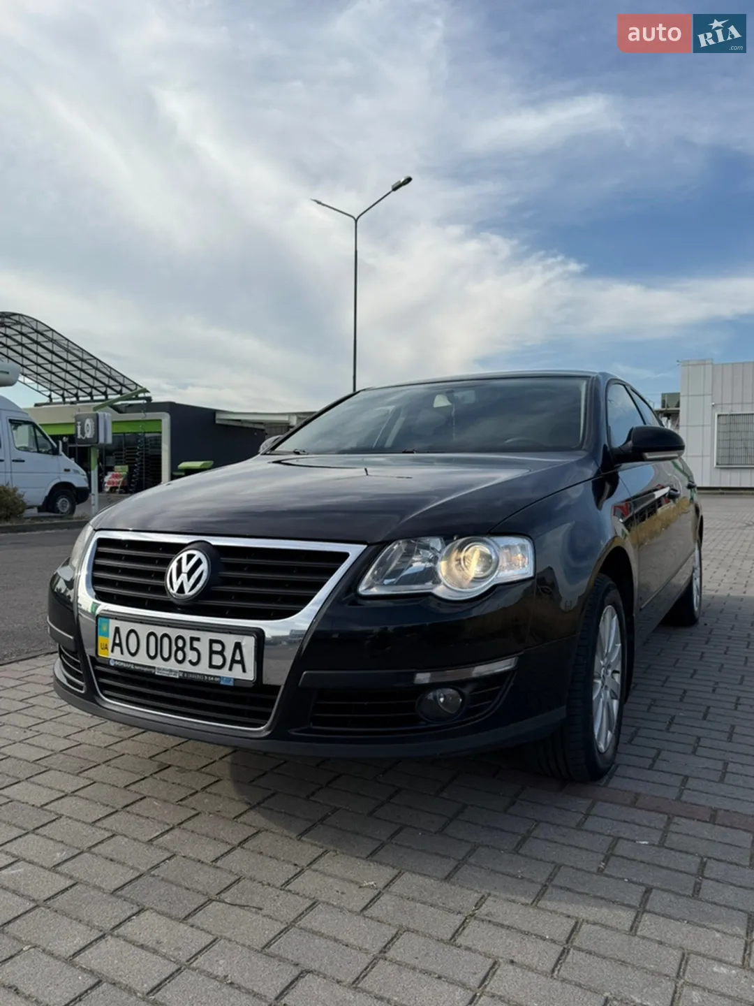 2010 Volkswagen Passat - мініатюра 12