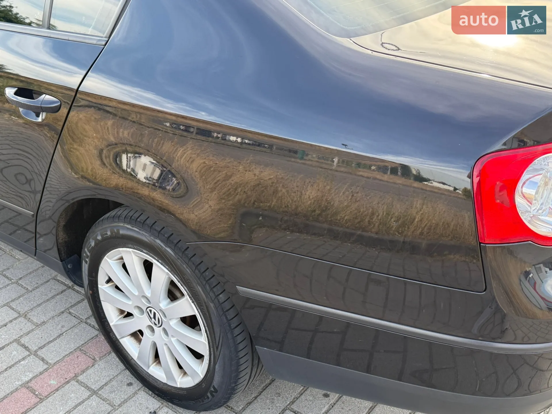2010 Volkswagen Passat - мініатюра 18