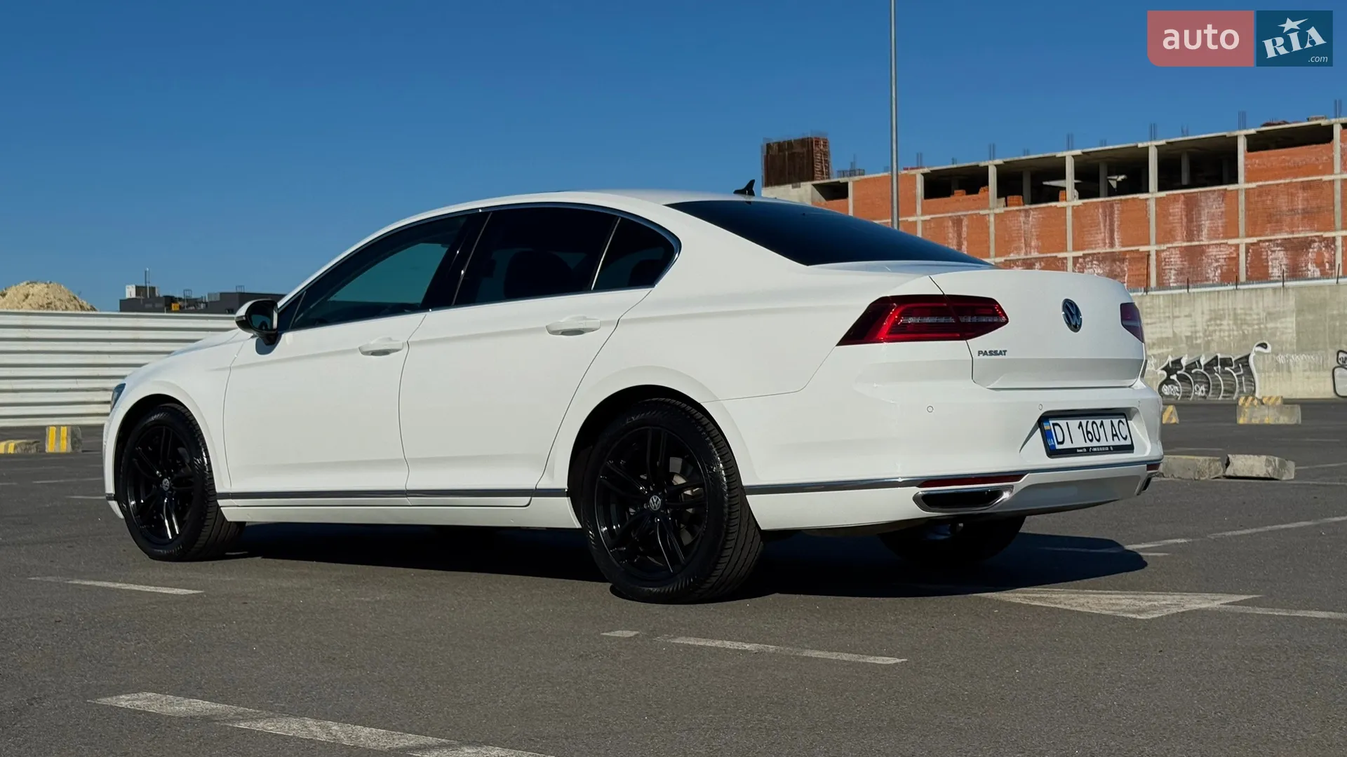 2017 Volkswagen Passat - мініатюра 5