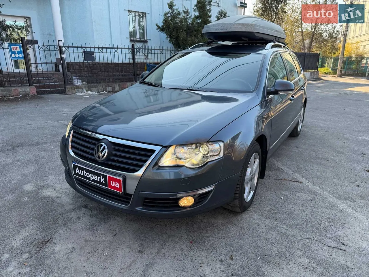 2010 Volkswagen Passat - мініатюра 10