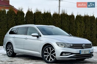 Універсал Volkswagen Passat 2021 в Луцьку