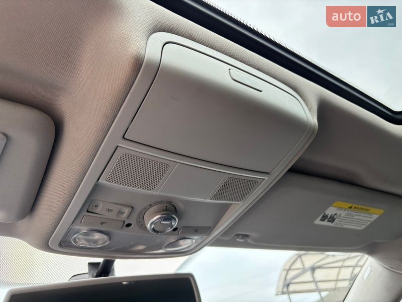 Седан Volkswagen Passat 2012 в Миргороде