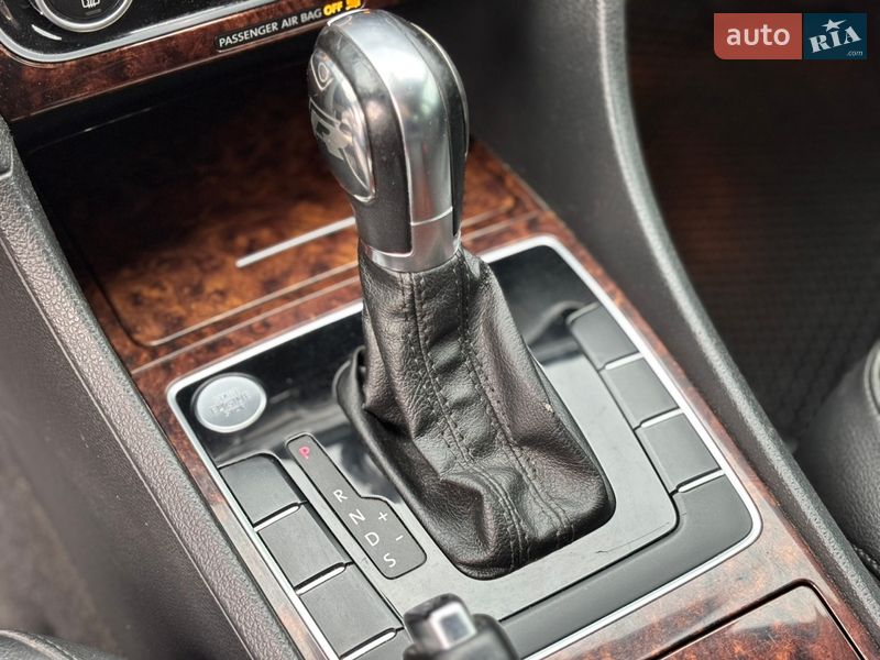 Седан Volkswagen Passat 2012 в Миргороде