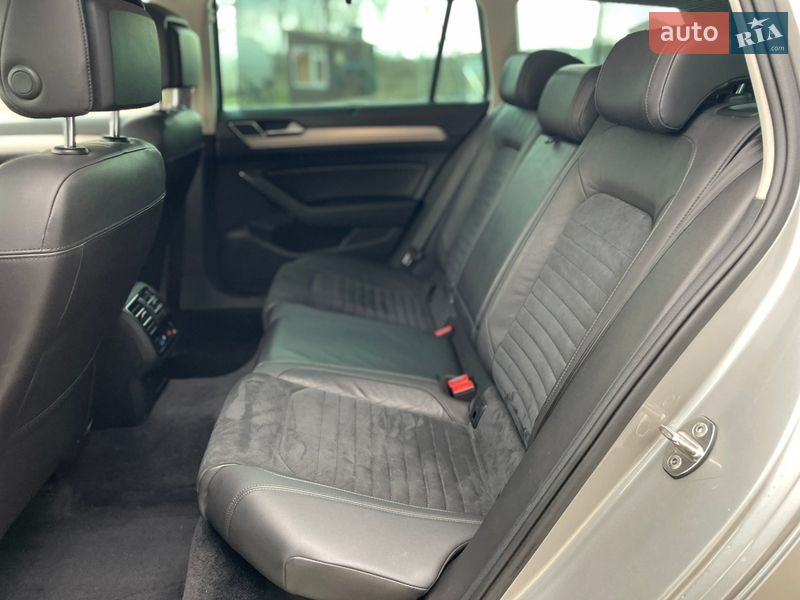 Универсал Volkswagen Passat 2016 в Калуше