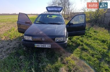Универсал Volkswagen Passat 1991 в Ровно