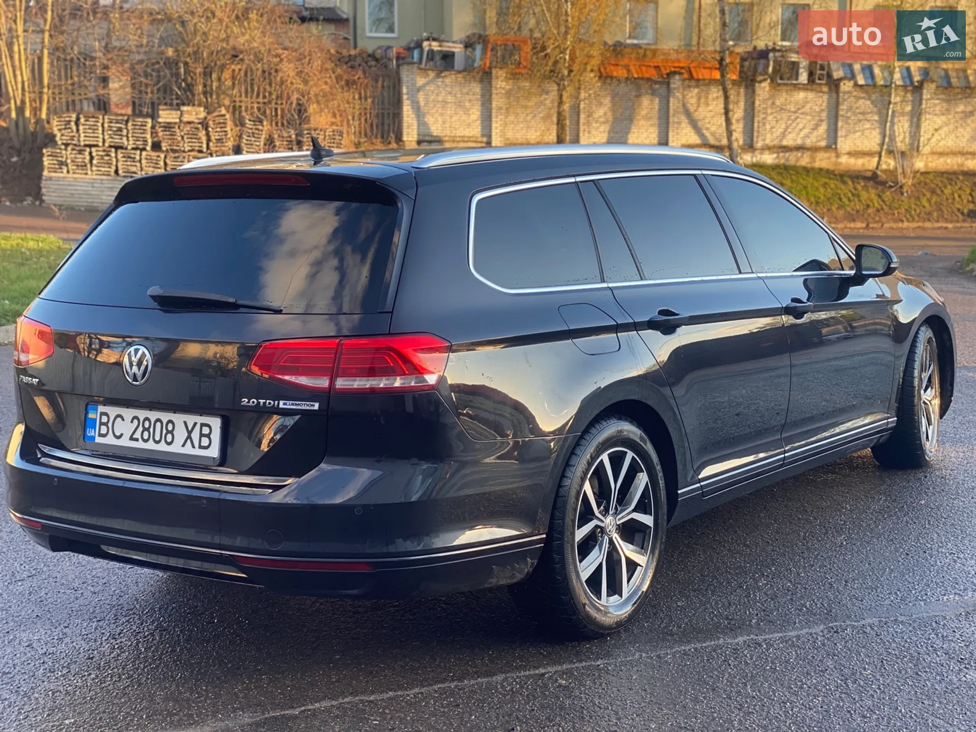 2015 Volkswagen Passat - мініатюра 9