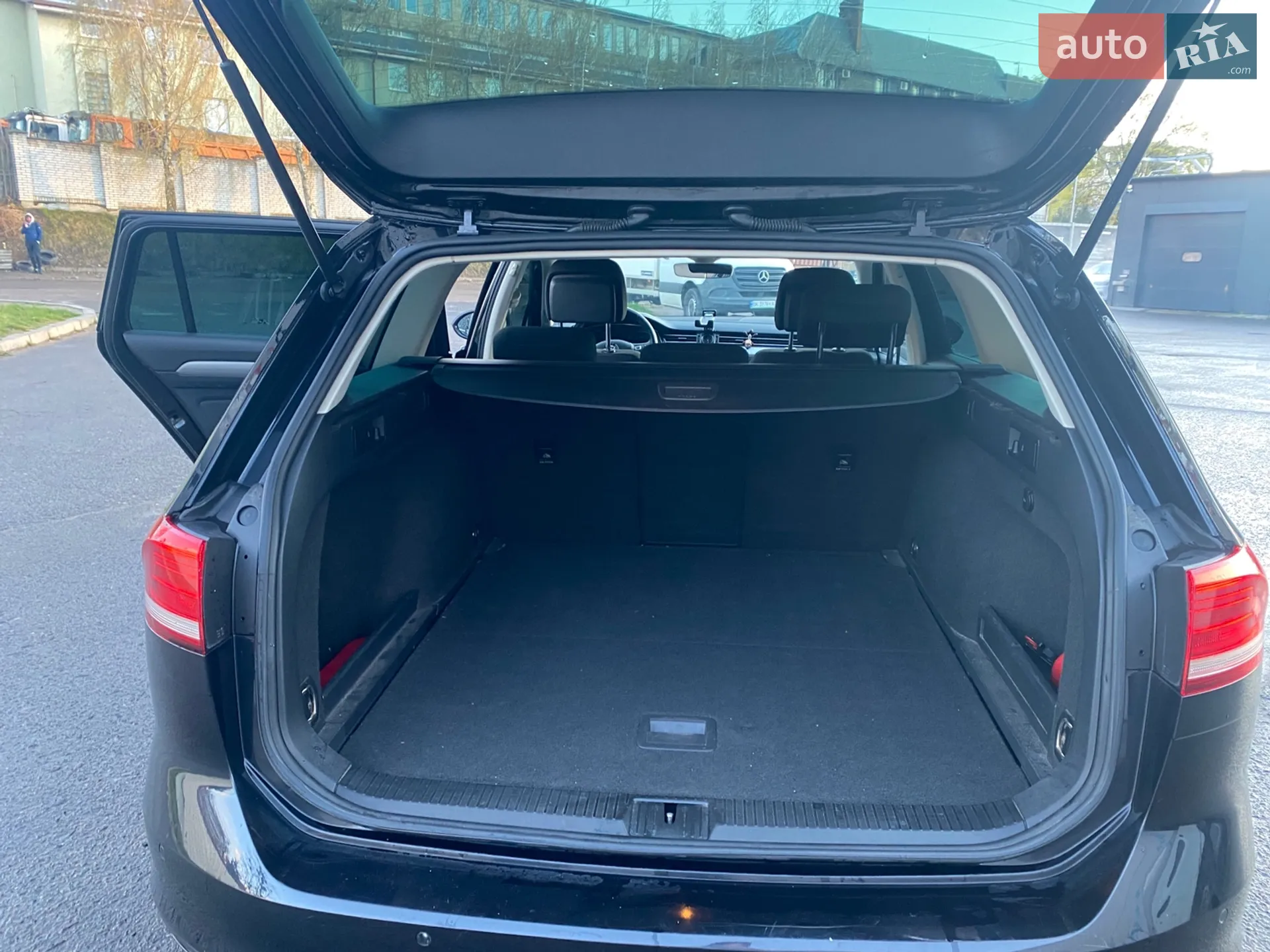 2015 Volkswagen Passat - мініатюра 35