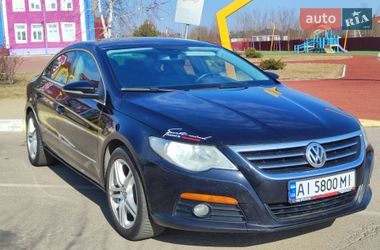 Седан Volkswagen Passat 2009 в Киеве