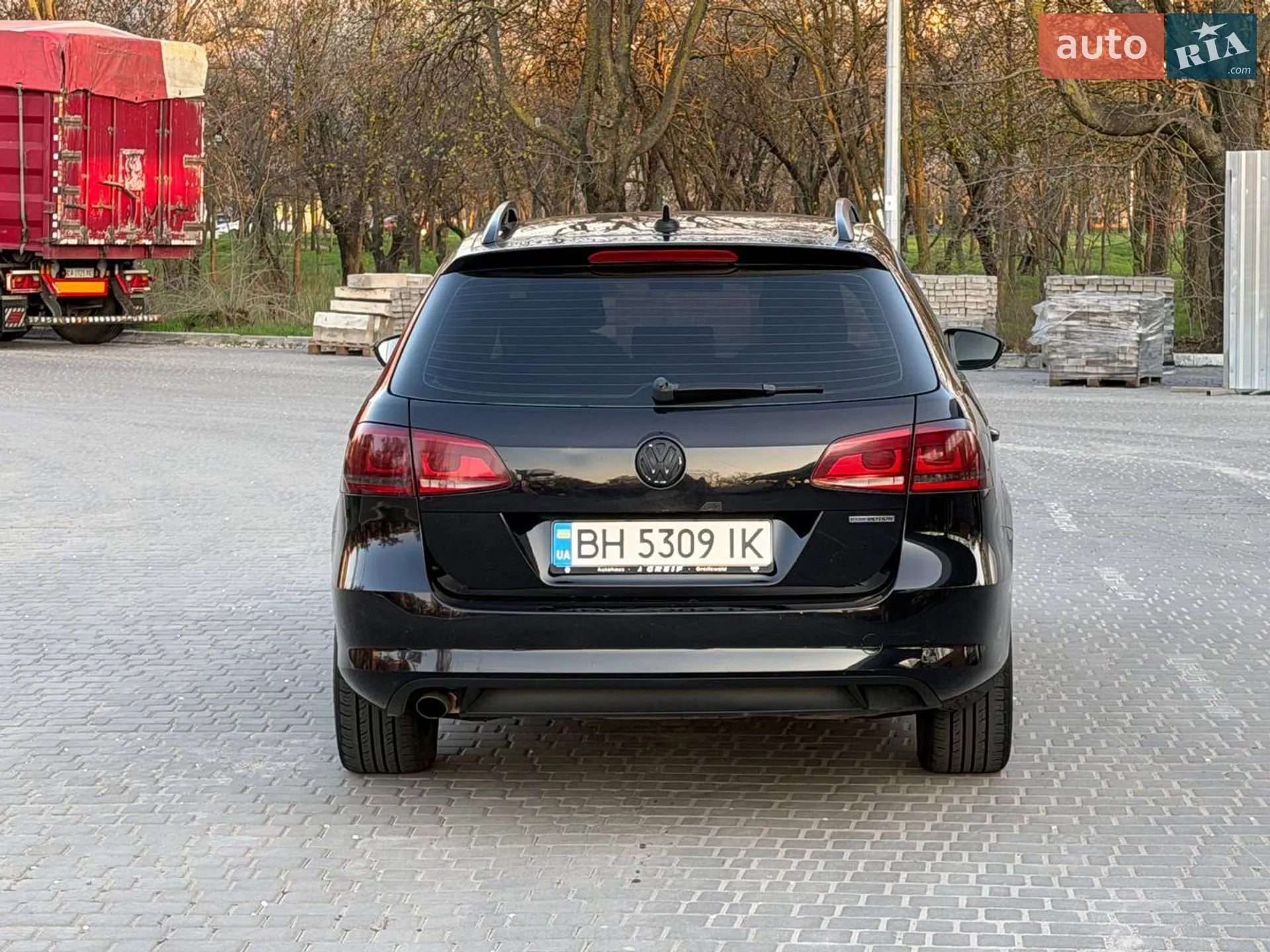 2011 Volkswagen Passat - мініатюра 27
