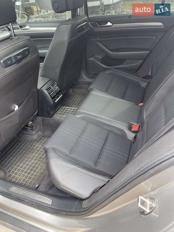 Универсал Volkswagen Passat 2016 в Житомире