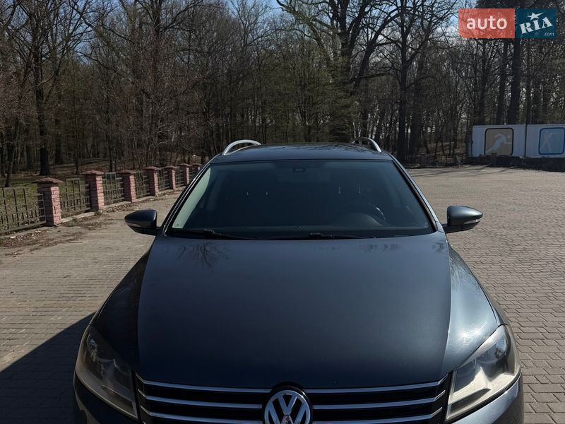 Volkswagen Passat 2011