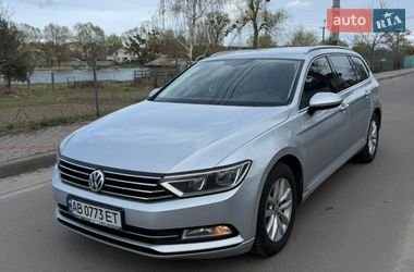 Універсал Volkswagen Passat 2016 в Києві