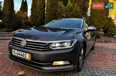 Універсал Volkswagen Passat 2017 в Хусті