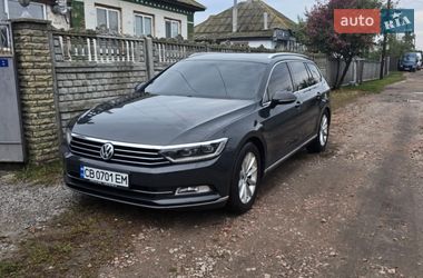 Універсал Volkswagen Passat 2015 в Києві