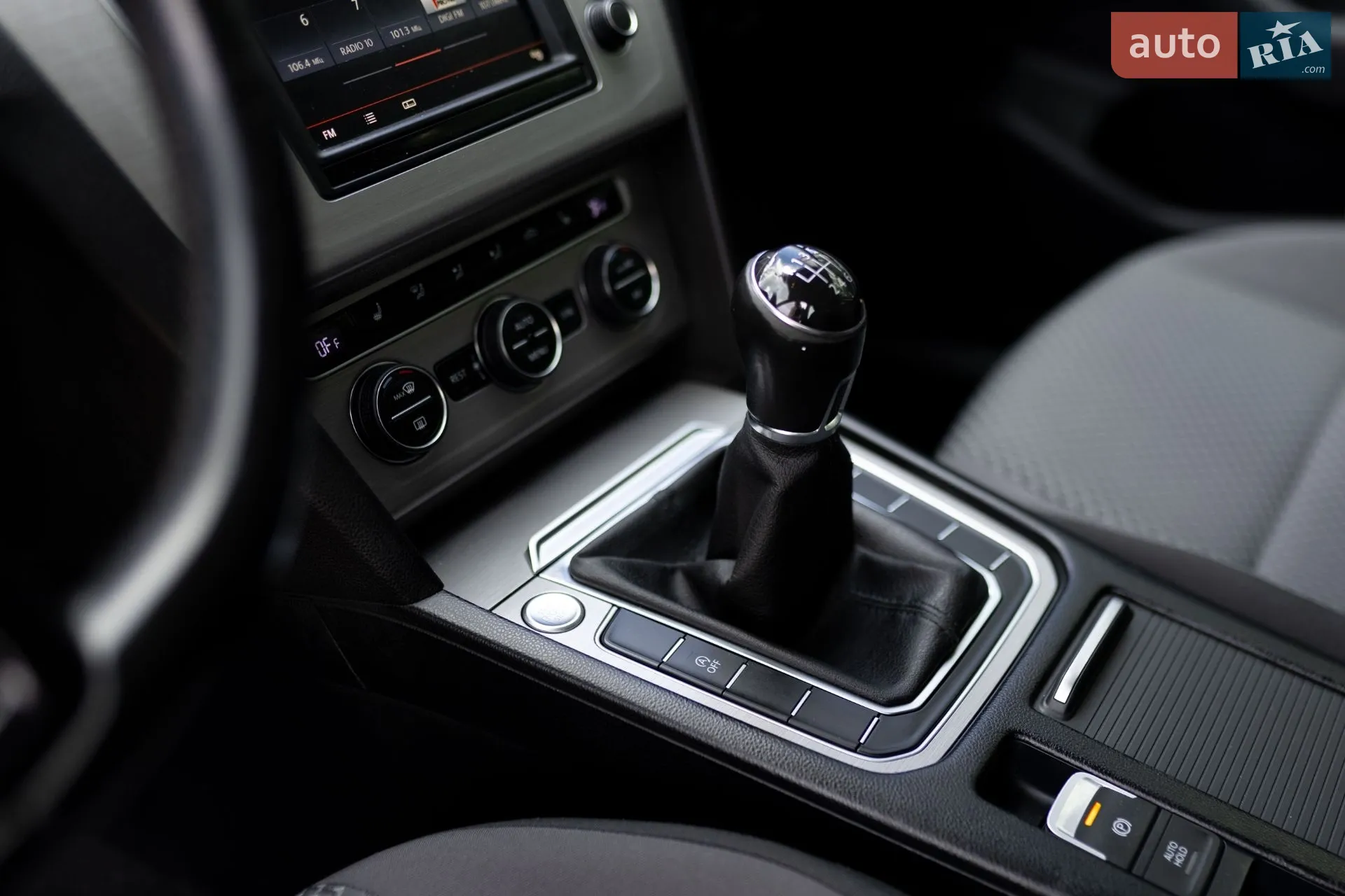 2015 Volkswagen Passat - мініатюра 24