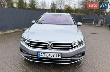 Універсал Volkswagen Passat 2020 в Івано-Франківську