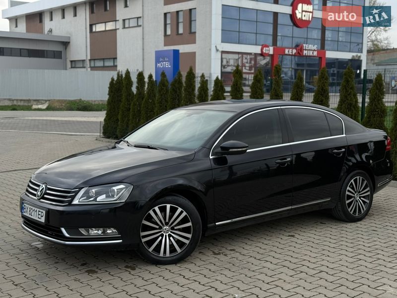 Седан Volkswagen Passat 2014 в Черновцах