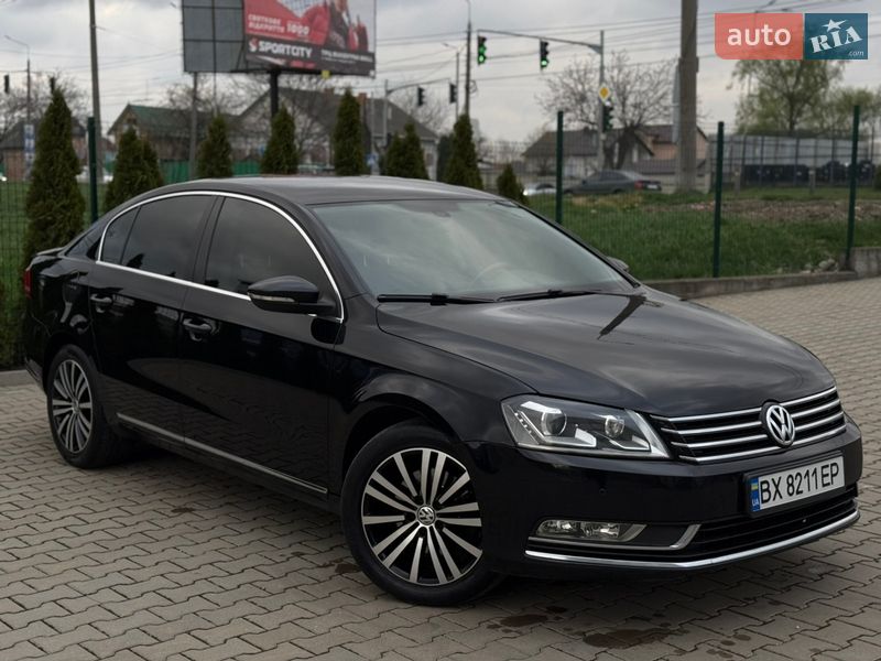 Седан Volkswagen Passat 2014 в Черновцах