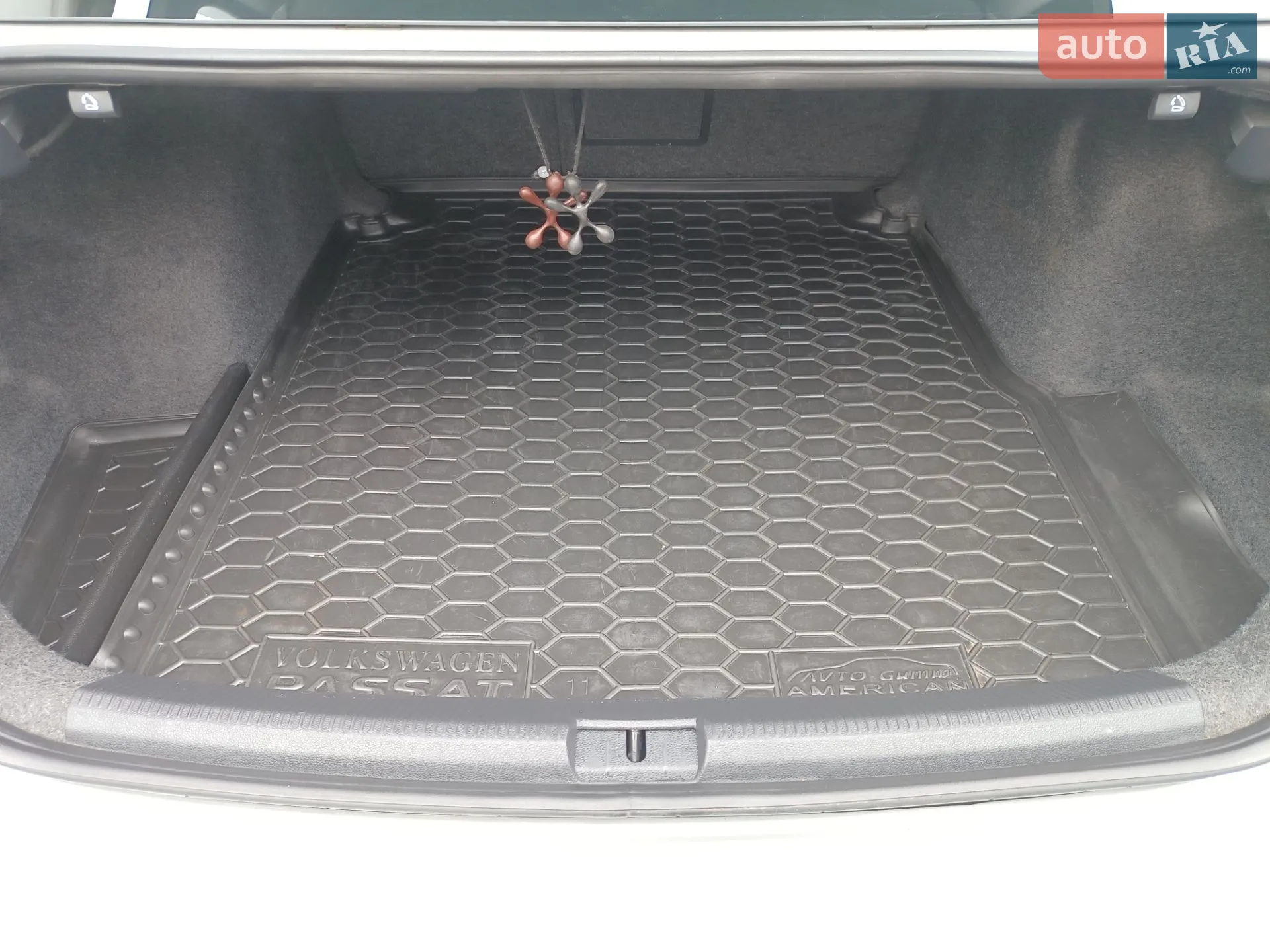 2013 Volkswagen Passat - мініатюра 35