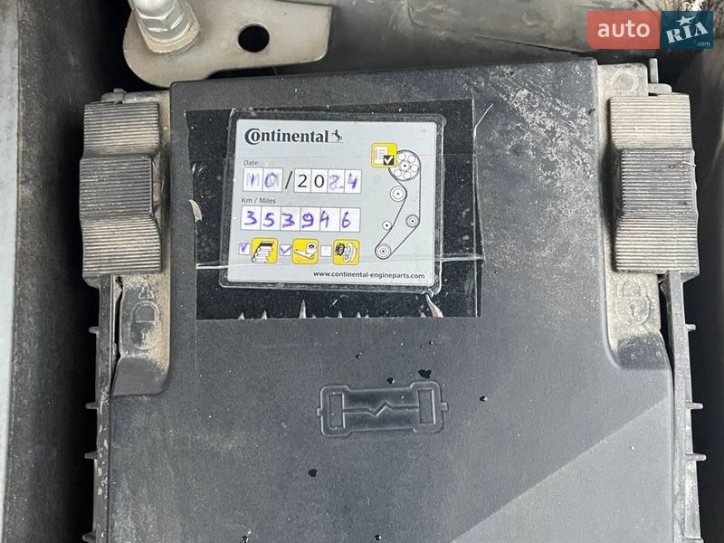 Универсал Volkswagen Passat 2009 в Вараше