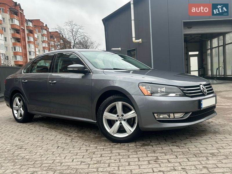Седан Volkswagen Passat 2015 в Тернополе