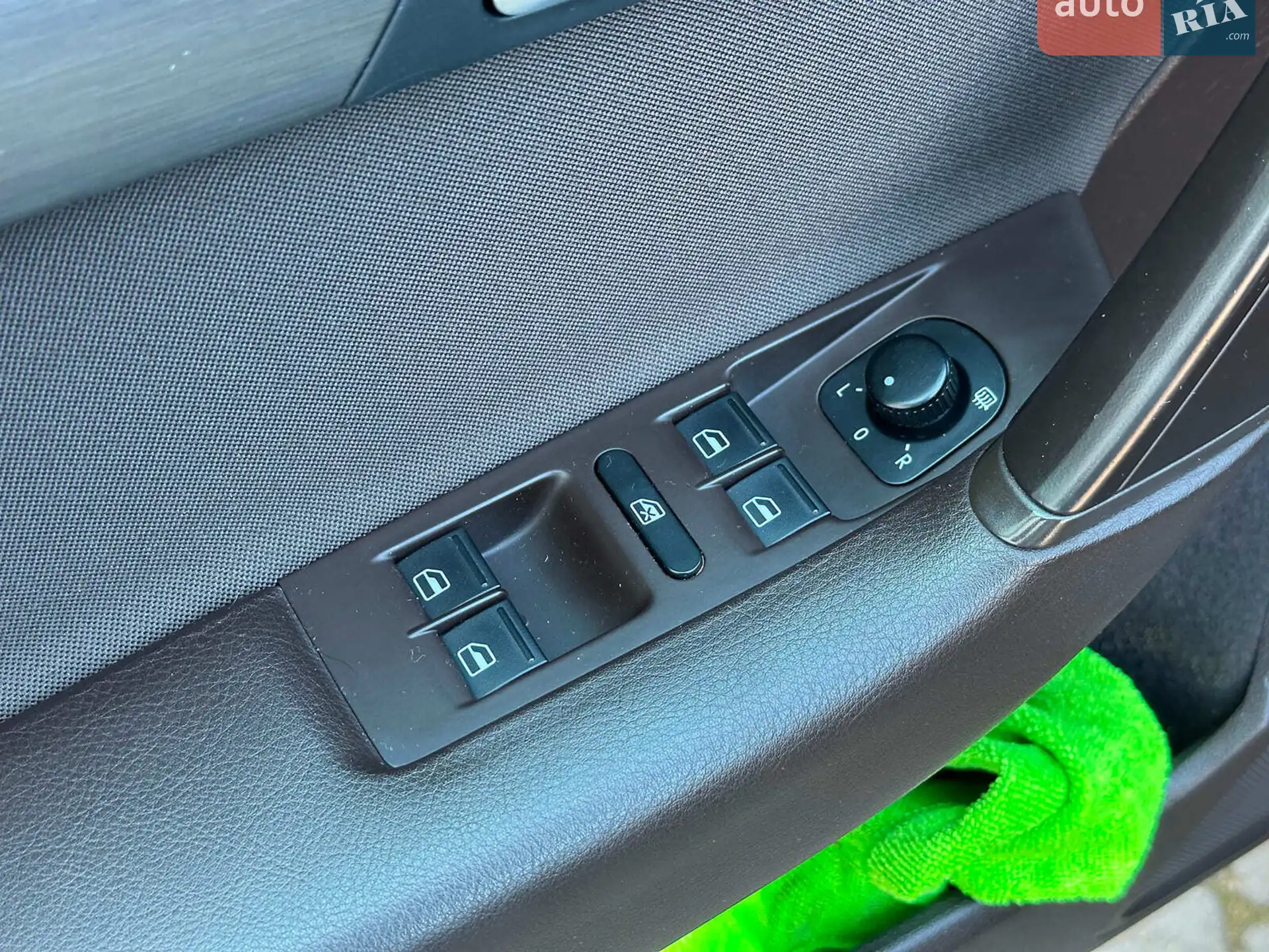 2012 Volkswagen Passat - мініатюра 10