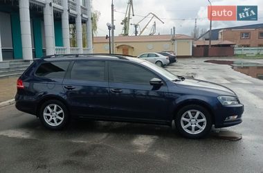 Универсал Volkswagen Passat 2011 в Черкассах