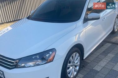 Седан Volkswagen Passat 2013 в Сваляві