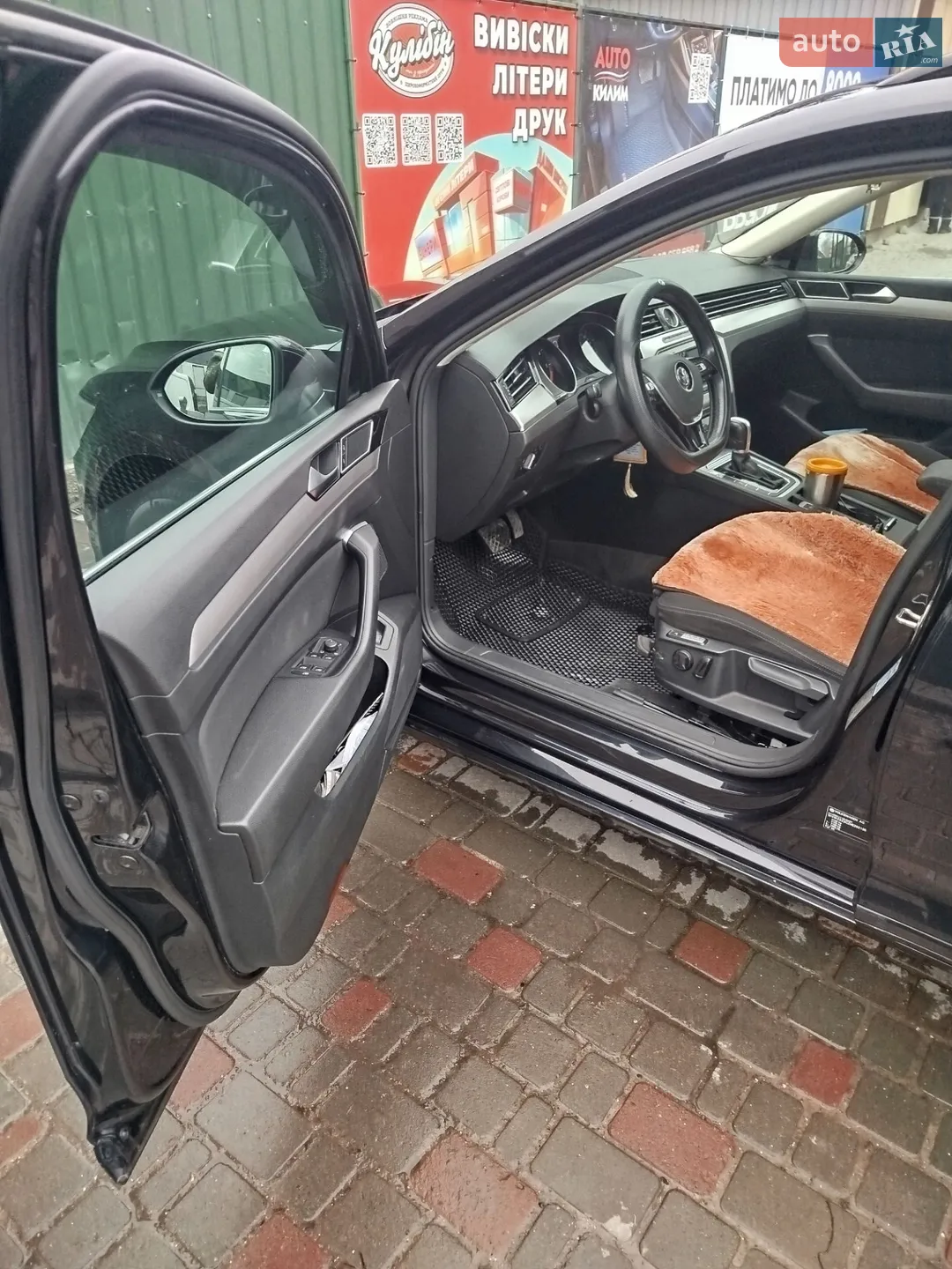 2017 Volkswagen Passat - мініатюра 10