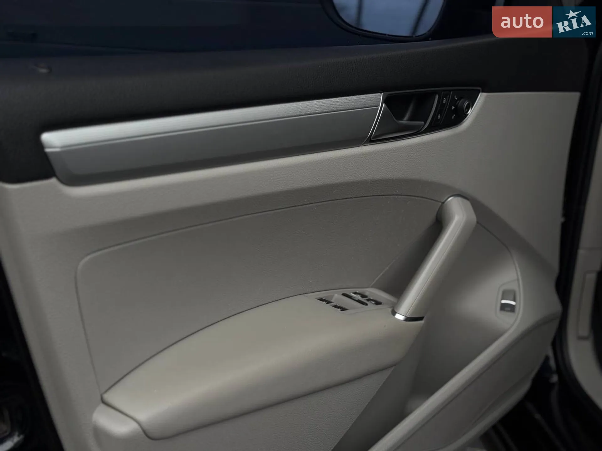 2016 Volkswagen Passat - мініатюра 15