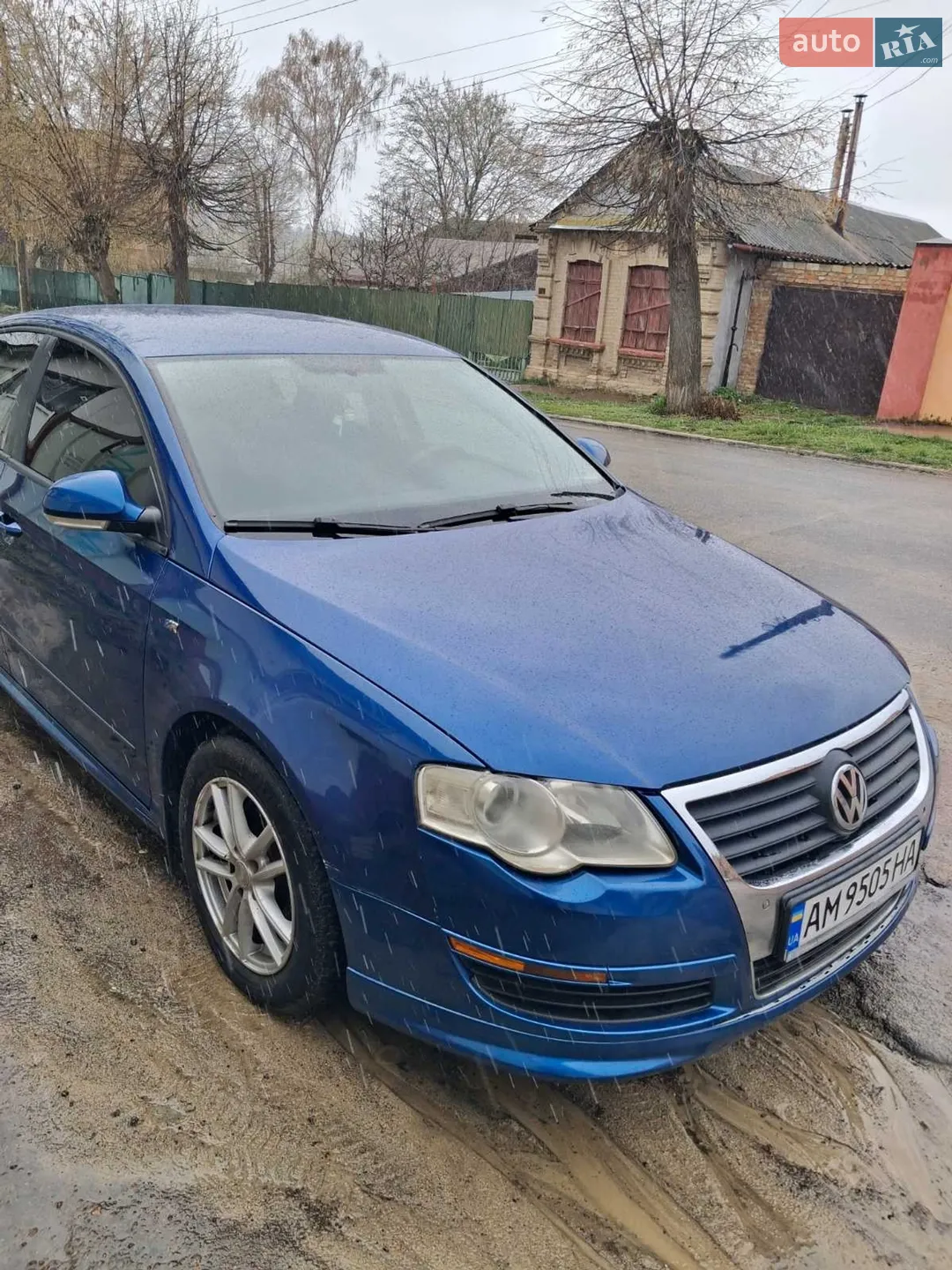 2010 Volkswagen Passat - мініатюра 2