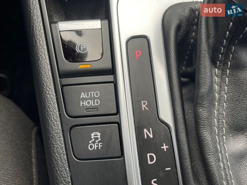 Универсал Volkswagen Passat 2014 в Дубно