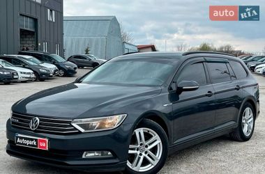 Універсал Volkswagen Passat 2016 в Львові