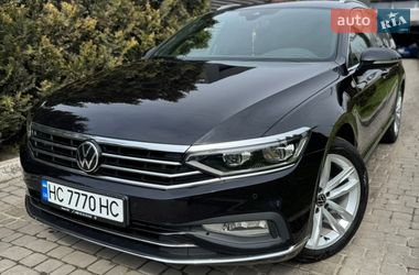 Універсал Volkswagen Passat 2021 в Львові