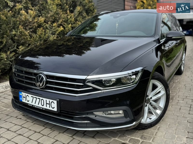 Volkswagen Passat 2021