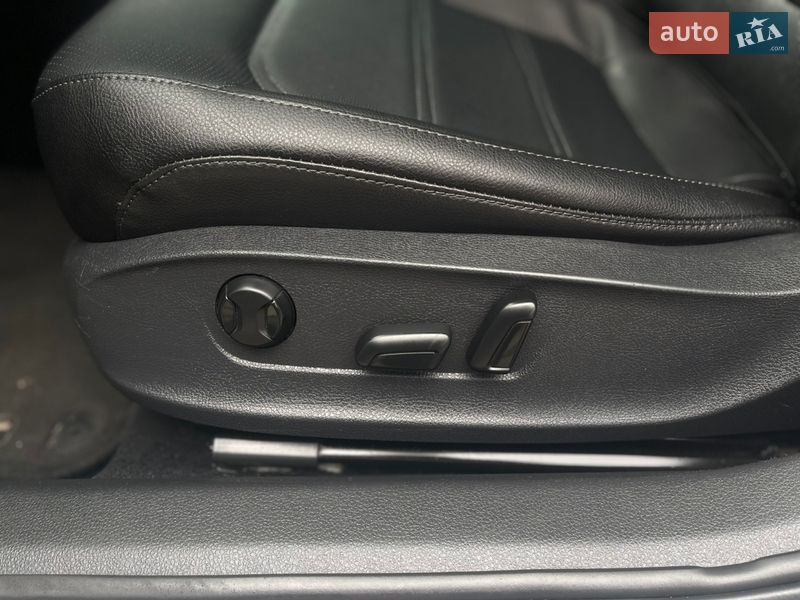 Седан Volkswagen Passat 2013 в Луцке