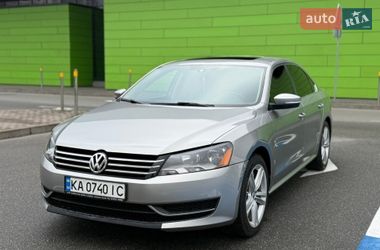 Седан Volkswagen Passat 2014 в Киеве