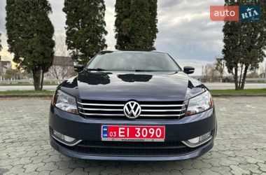 Седан Volkswagen Passat 2015 в Дубні