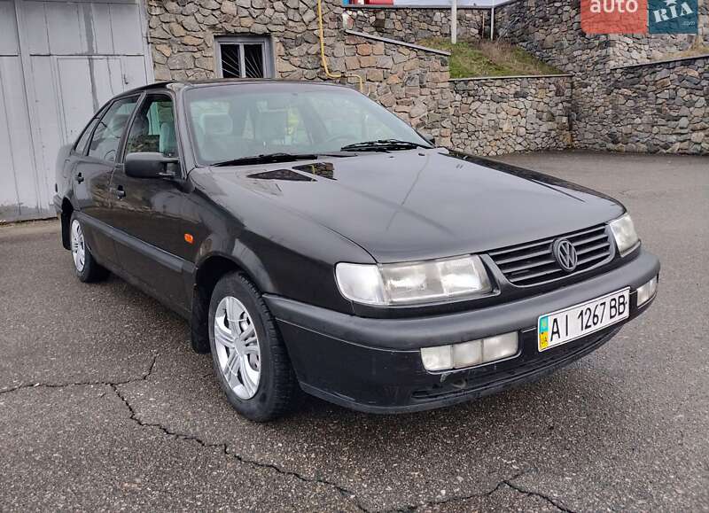 Седан Volkswagen Passat 1996 в Белой Церкви