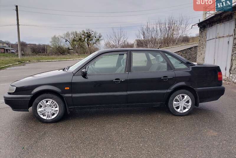 Седан Volkswagen Passat 1996 в Белой Церкви