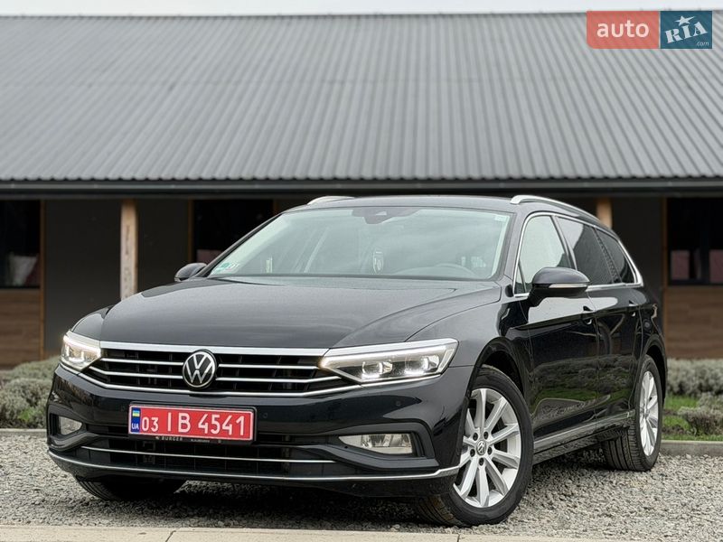 Volkswagen Passat 2022