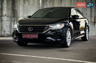 Седан Volkswagen Passat 2020 в Києві