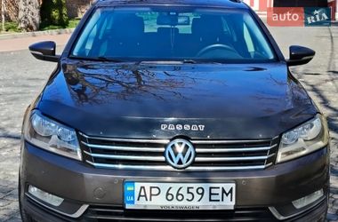 Універсал Volkswagen Passat 2012 в Києві