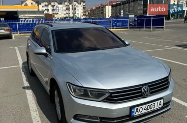 Универсал Volkswagen Passat 2015 в Ужгороде