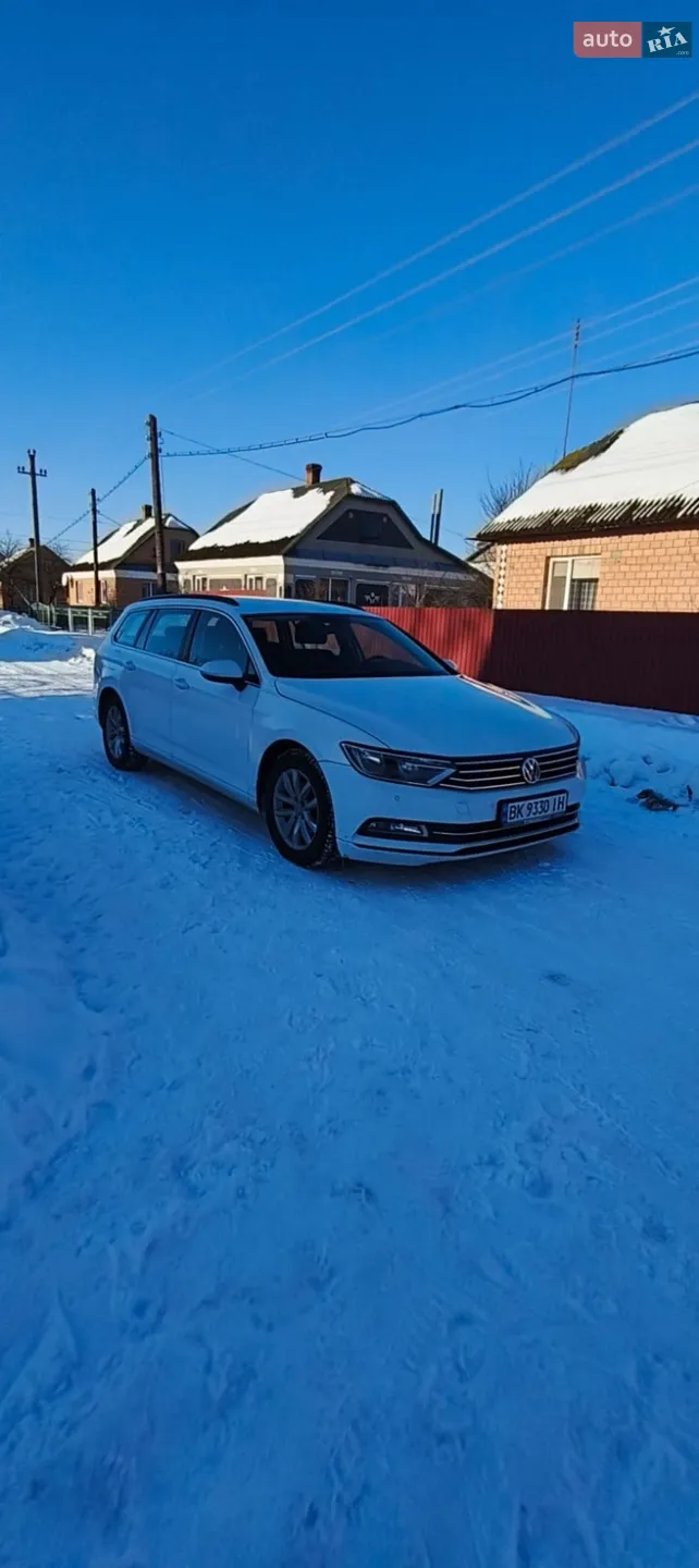 2016 Volkswagen Passat - мініатюра 8
