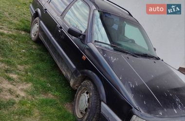 Универсал Volkswagen Passat 1993 в Яворове